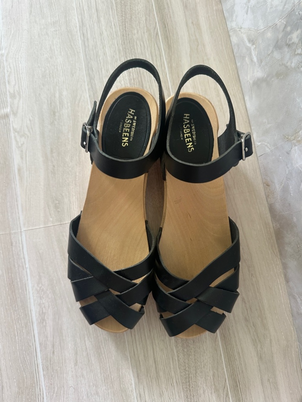 Swedish Hasbeens Black Leather Wedge Clogs with Crisscross Straps Eu 36, US6